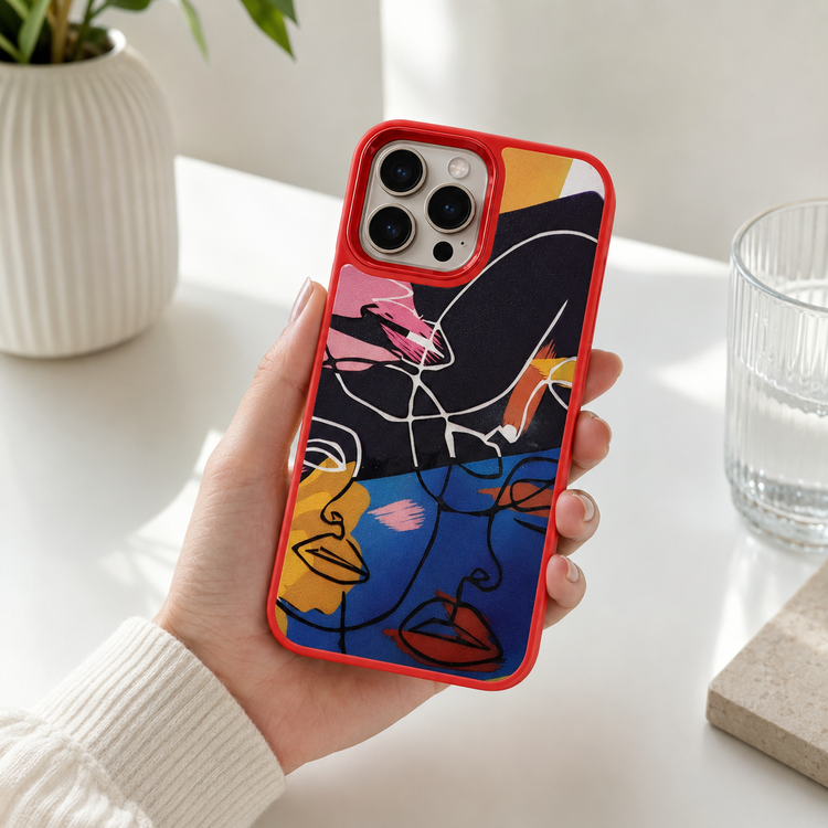 قاب گوشی شیائومی Redmi Note 11S با دور قرمز و طرح چهره انتزاعی رنگی۲
