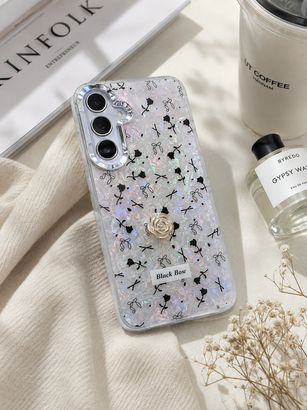 قاب گوشی سامسونگ Galaxy A55 طرح Black Bow با گل رز طلایی و هولوگرامی